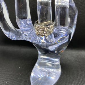 Diamond heart white gold ring